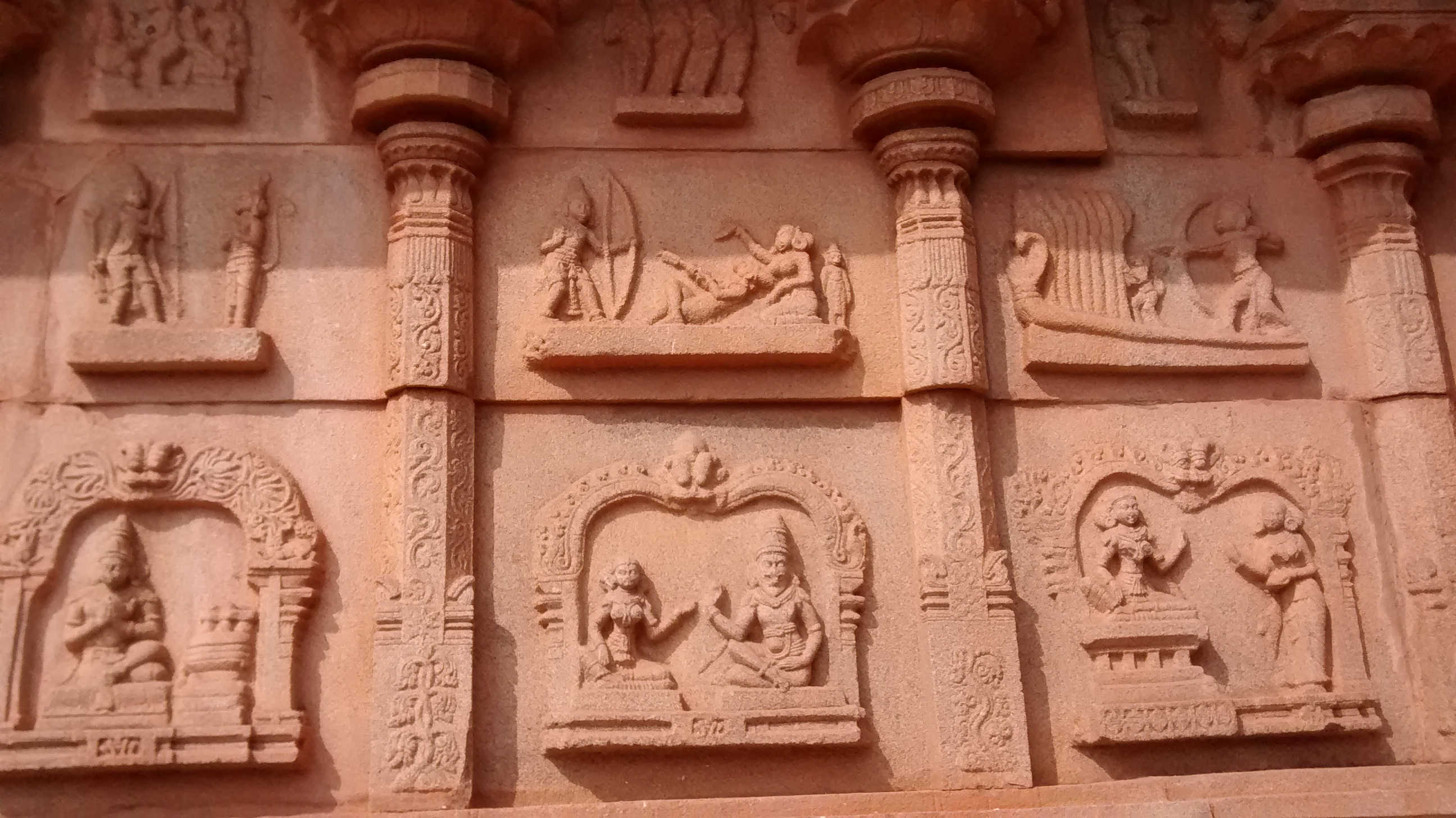 Murals depicting Ramayana
